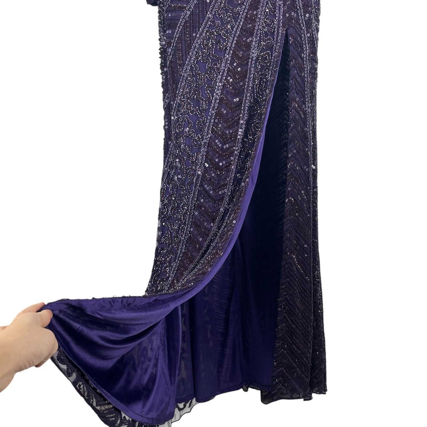 Mac Duggal Beaded One Shoulder Evening Gown Aubergine 5649 Size 6