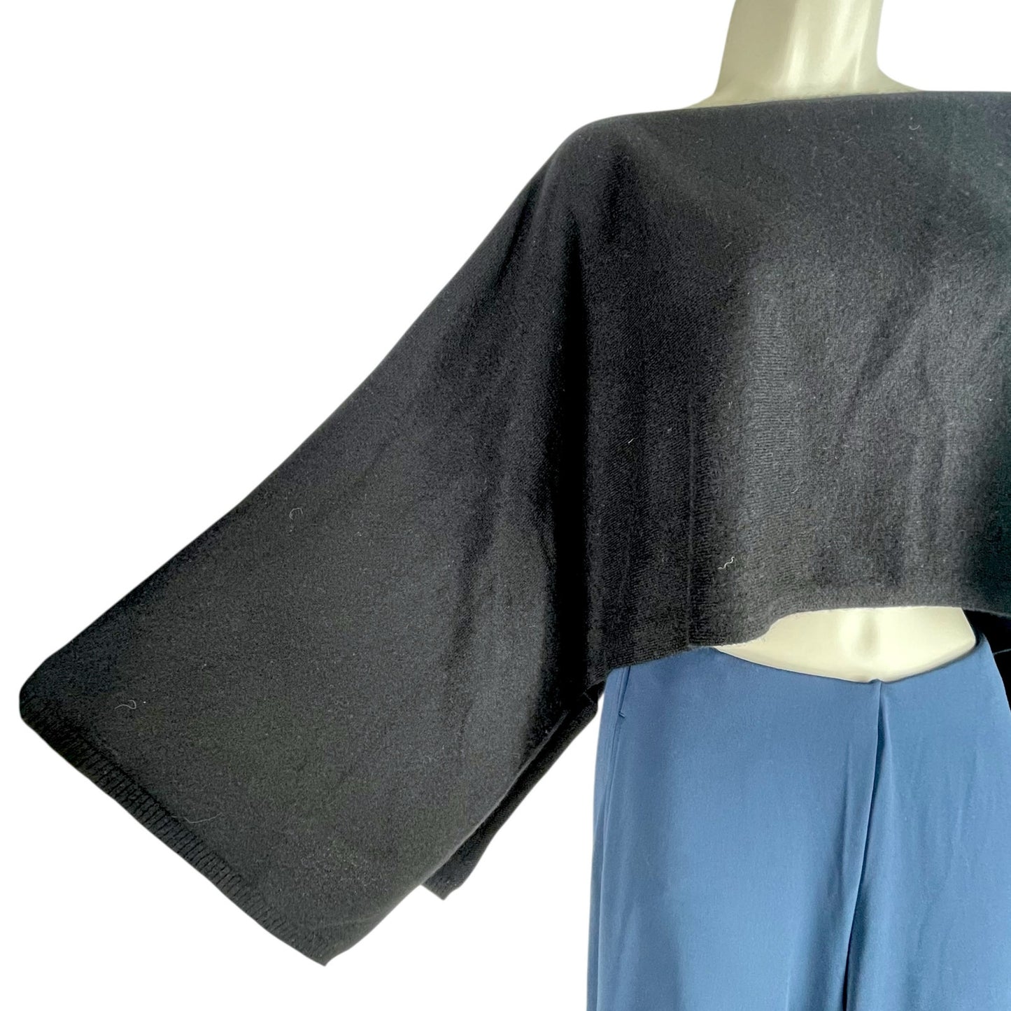 Henri Bendel 100% Cashmere Boatneck T Cape Sweater Black One Size