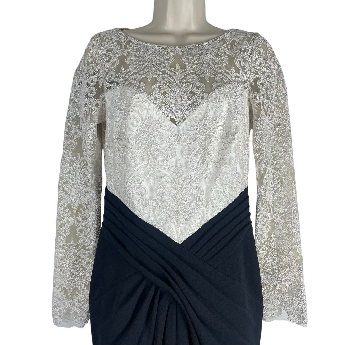 Tadashi Shoji Betton Contrast Illusion Evening Gown Ivory Black Size 6