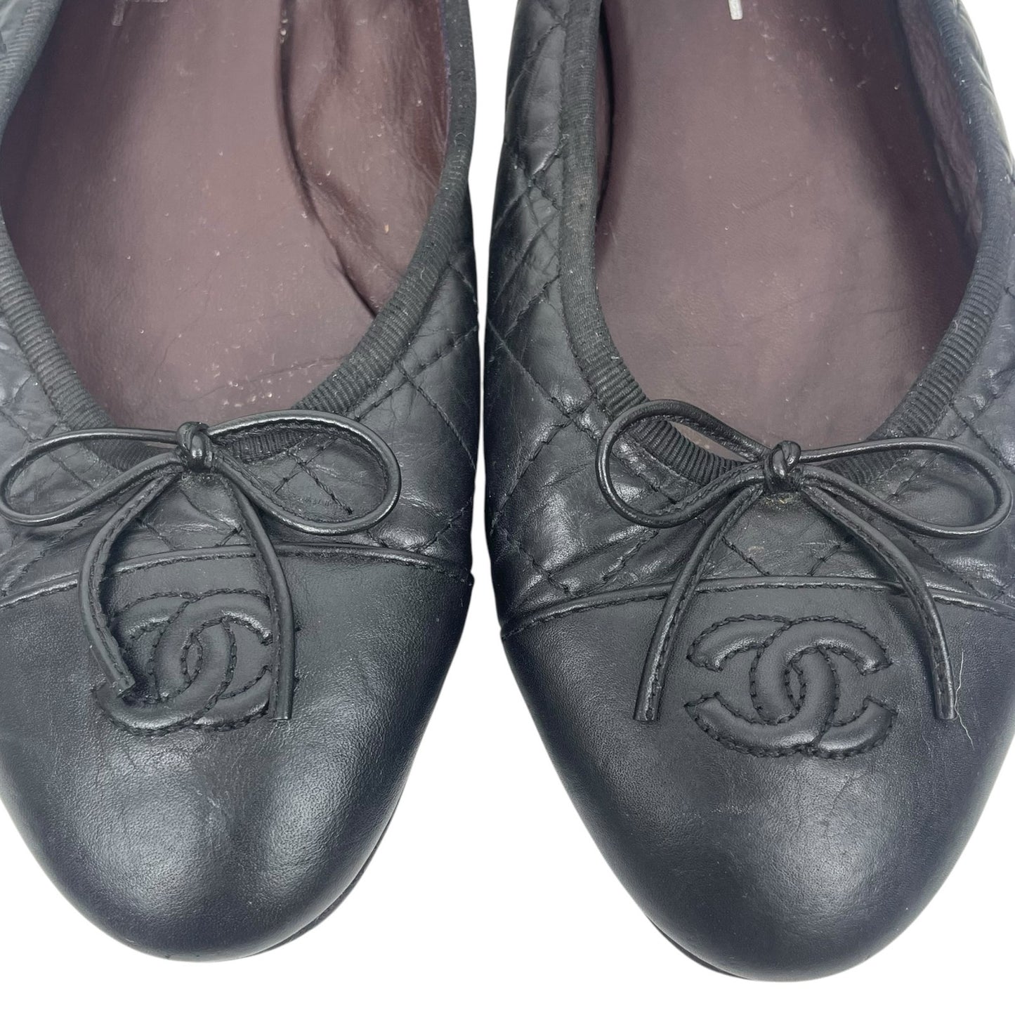 Chanel Cap Toe CC Logo Bow Quilted Leather Ballet Flats Black Size 40