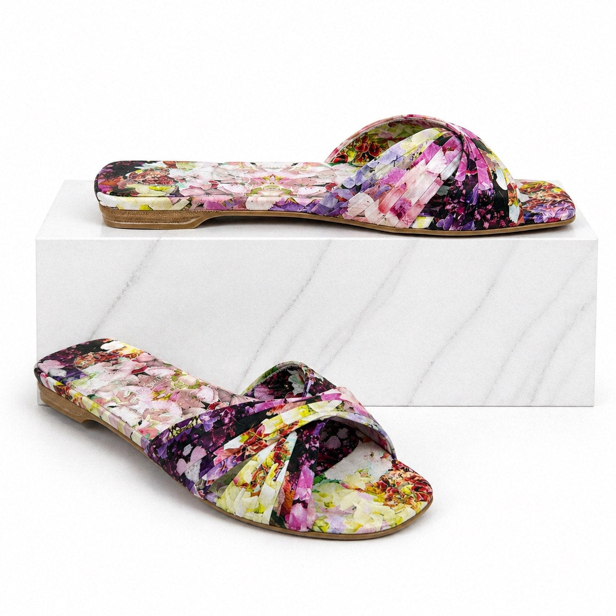 Christian Louboutin Nicol is Back Floral Satin Flat Slide Size 40