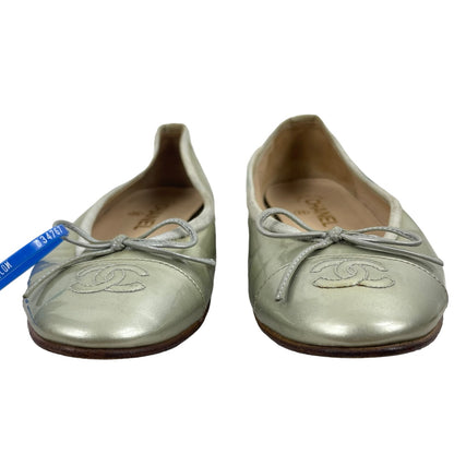 Chanel Cap Toe CC Logo Bow Ballet Flats Patent Leather Light Gold Size 37