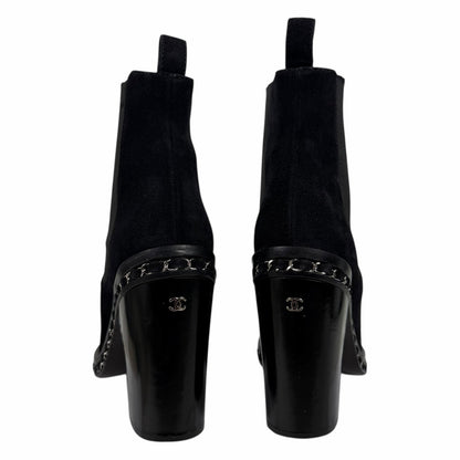 Chanel Interlocking CC Logo Heel Chain Suede Ankle Boots Black Size 40