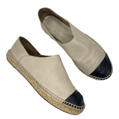 Chanel CC Logo Cap Toe Espadrille Flats Calfskin Leather Neutral Size 40